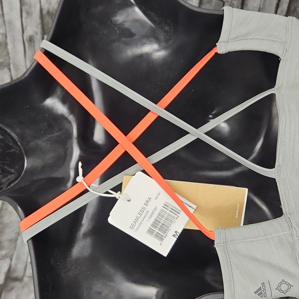 Adidas All Me Wanderlust Seamless Strappy Sports Bra - Picture 9 of 9